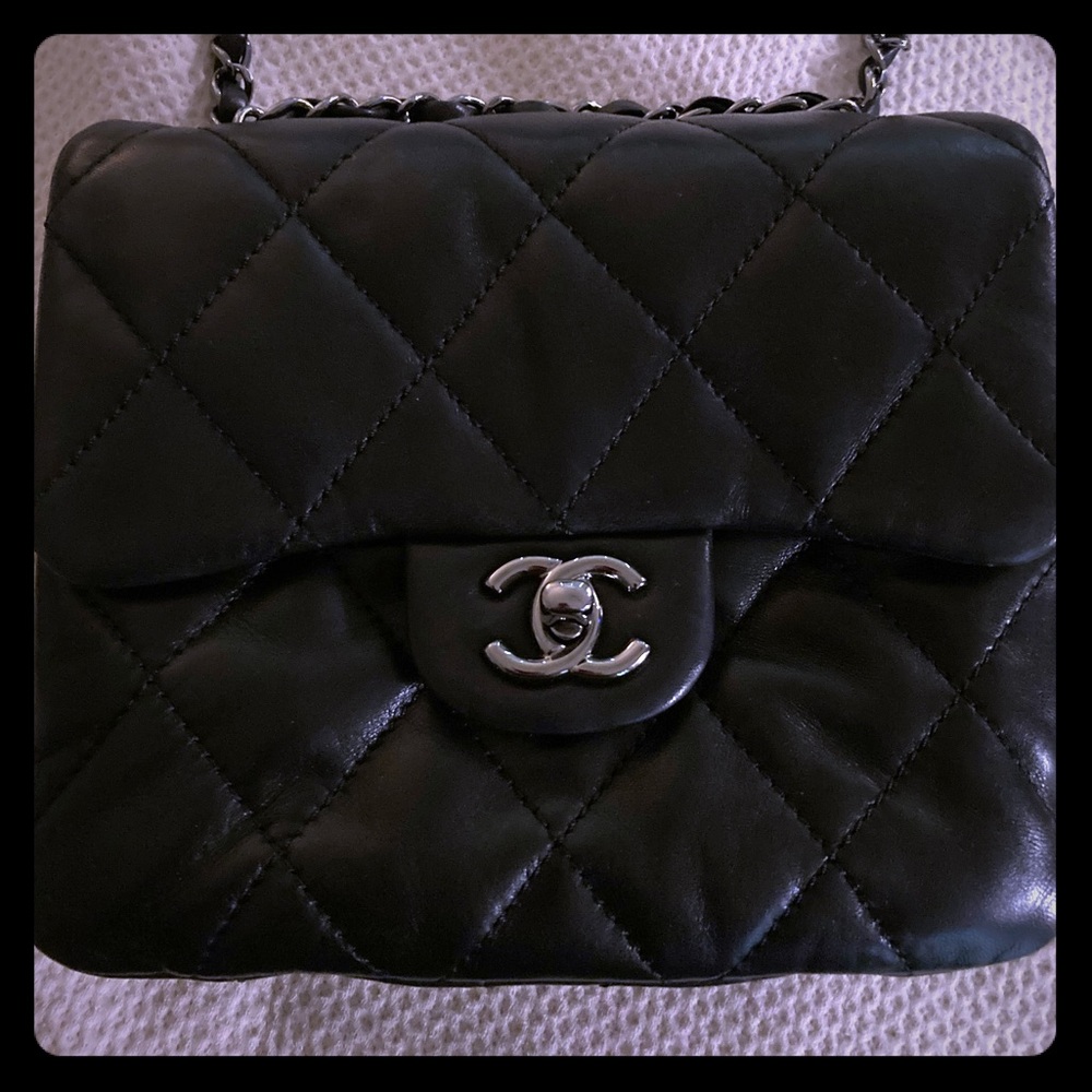 Chanel Lambskin (Caviar) Purse -turns to Crossbody
